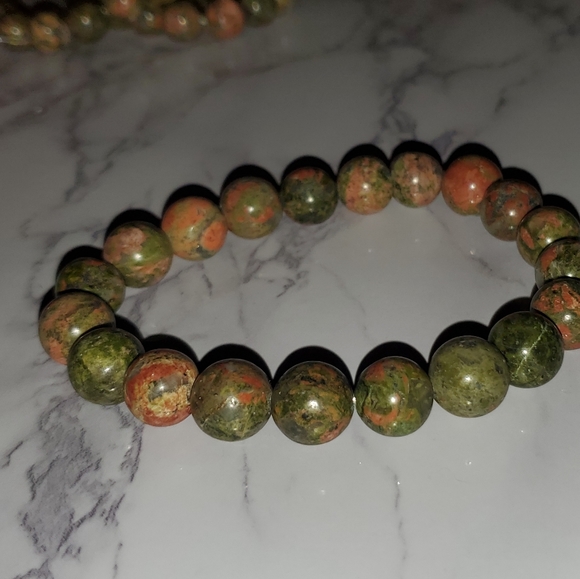 Unakite Handmade Stretch Bracelet - Picture 7 of 7